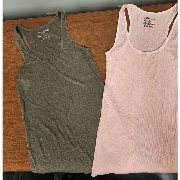 American Eagle set of 2 SMALL tank tops. 1-pink and 1-tan - Picture 1 of 7